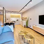 شقة Laguna Ogrody Pieniawskie 18 Sapphire Vip Z Tarasem بولانيكا- زدروي