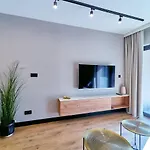 شقة Laguna Ogrody Pieniawskie 18 Sapphire Vip Z Tarasem بولانيكا- زدروي