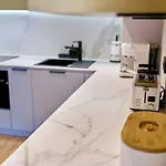 شقة Laguna Ogrody Pieniawskie 18 Sapphire Vip Z Tarasem بولانيكا- زدروي
