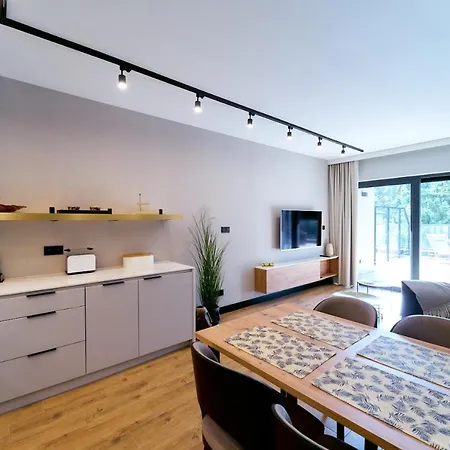 Laguna Ogrody Pieniawskie 18 Sapphire Vip Z Tarasem Polanica-Zdrój