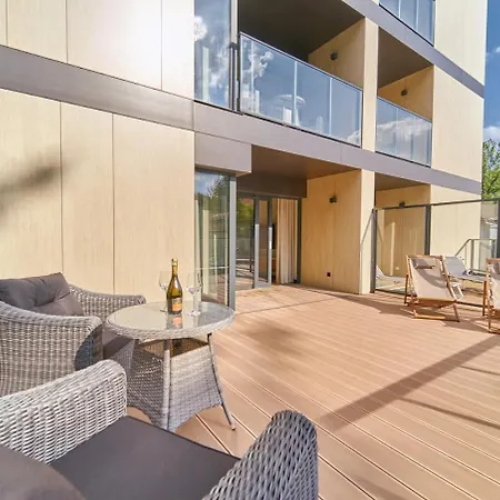 Laguna Ogrody Pieniawskie 18 Sapphire Vip Z Tarasem Apartmán