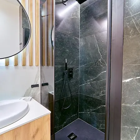 Laguna Ogrody Pieniawskie 18 Sapphire Vip Z Tarasem *