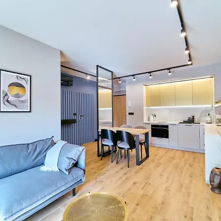 شقة Laguna Ogrody Pieniawskie 18 Sapphire Vip Z Tarasem