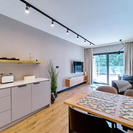 Laguna Ogrody Pieniawskie 18 Sapphire Vip Z Tarasem *