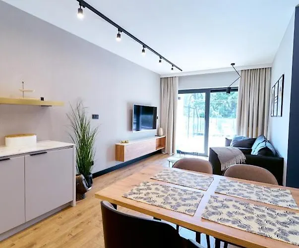 Laguna Ogrody Pieniawskie 18 Sapphire Vip Z Tarasem