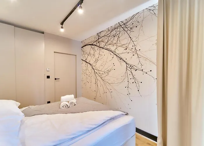 Laguna Ogrody Pieniawskie 18 Sapphire Vip Z Tarasem