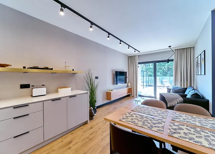 Laguna Ogrody Pieniawskie 18 Sapphire Vip Z Tarasem *