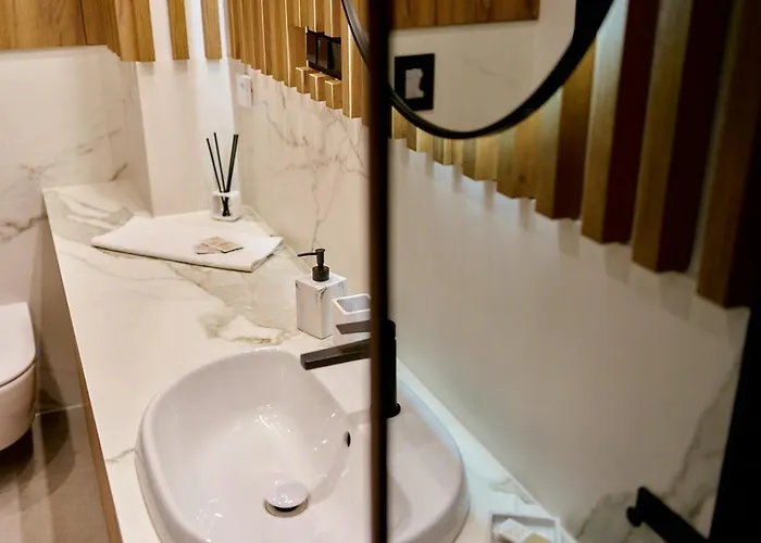 Laguna Ogrody Pieniawskie 18 Sapphire Vip Z Tarasem